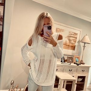 Easel Cold Shoulder Crochet Sweater – NWOT – Ivory Boho Knit
